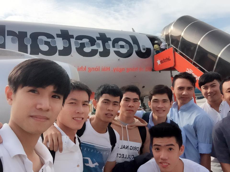 Hoayeuthuong.com takes 2nd place in ICT Vietnam League