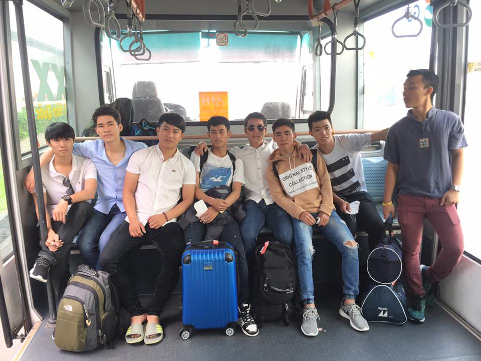 Hoayeuthuong.com takes 2nd place in ICT Vietnam League