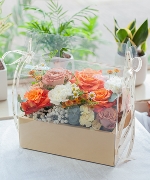 Elegant flower box