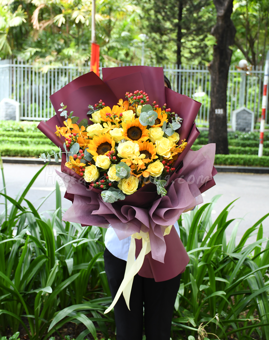 Husband Just love Happy birthday flowers